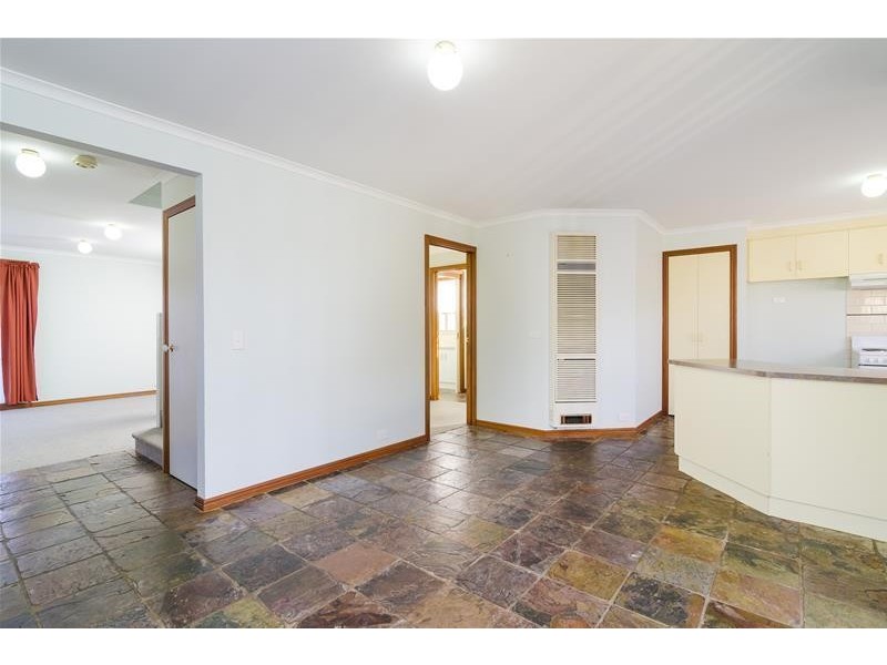 16 Mailrun Court, Hoppers Crossing VIC 3029