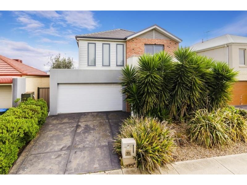11 Nottingham Cres, Tarneit VIC 3029