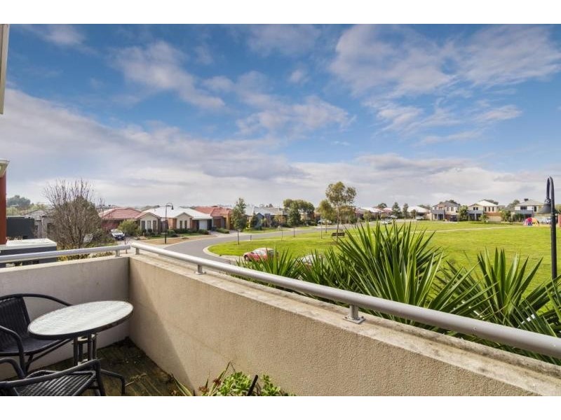 11 Nottingham Cres, Tarneit VIC 3029