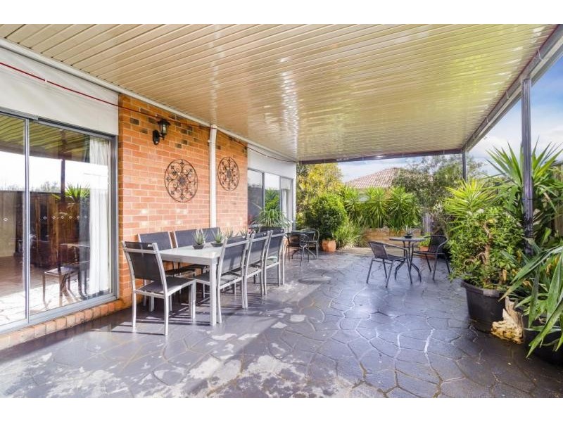 11 Nottingham Cres, Tarneit VIC 3029
