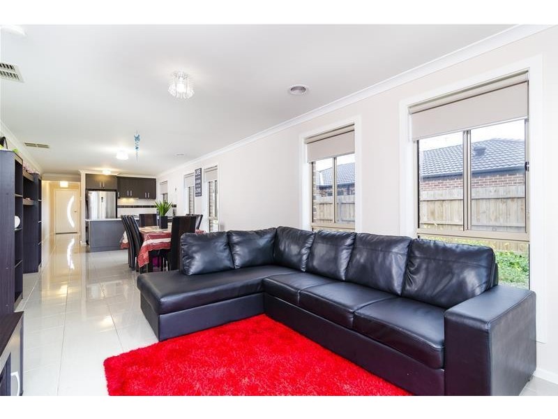 15 Ducane Street, Wyndham Vale VIC 3024