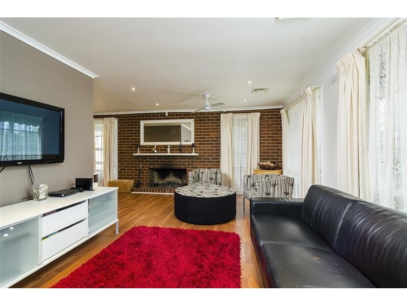 22 Iluka Drive, Werribee VIC 3030