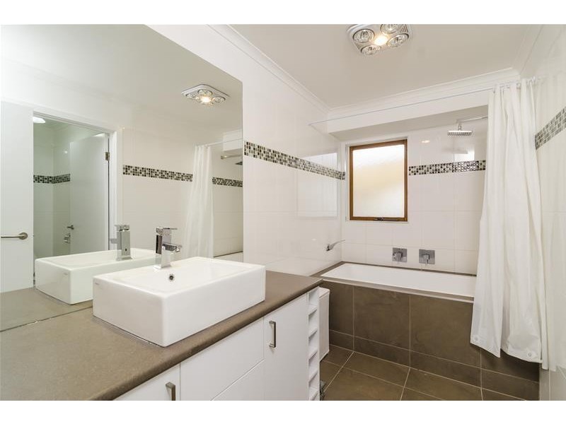 22 Iluka Drive, Werribee VIC 3030