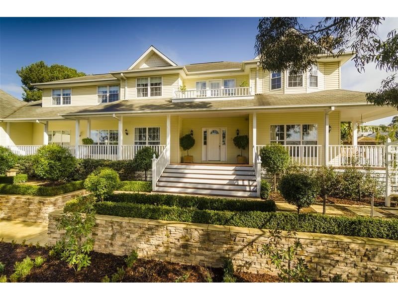 8 Watkins Grove, Werribee VIC 3030