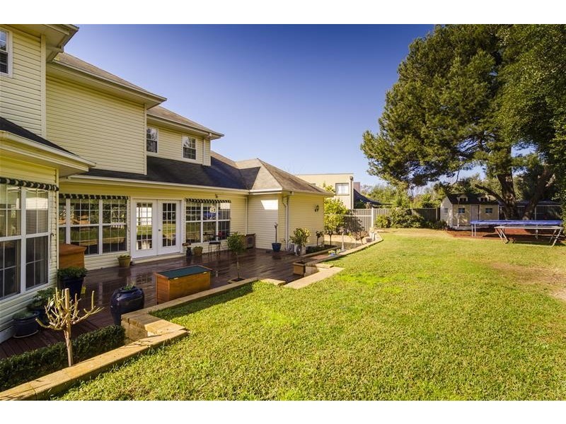 8 Watkins Grove, Werribee VIC 3030