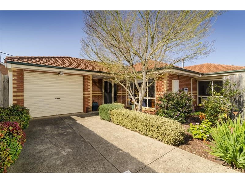 2/134 Werribee Street, Werribee VIC 3030