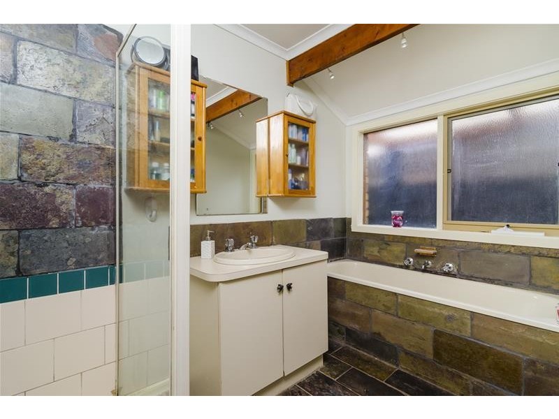 30 Blackforest Road, Werribee VIC 3030