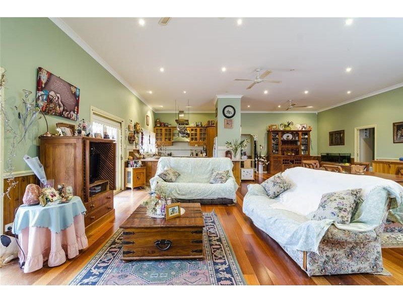 1 Rothwell Road, Little River VIC 3211