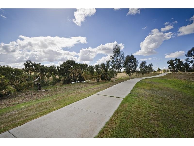 23 Edwards Road, Werribee VIC 3030