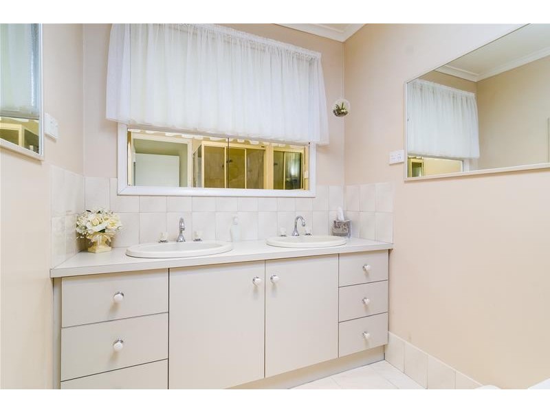 185 Ballan Road, Wyndham Vale VIC 3024