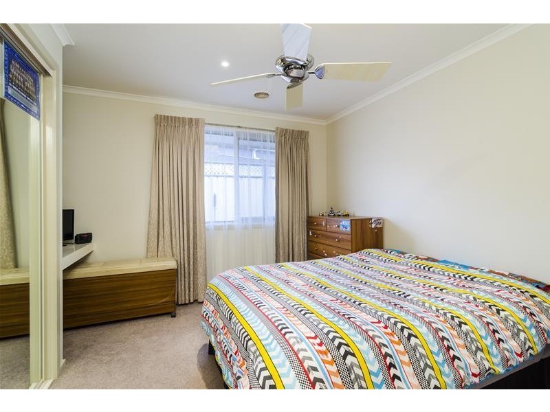 10 St Andrews Drive, Werribee VIC 3030