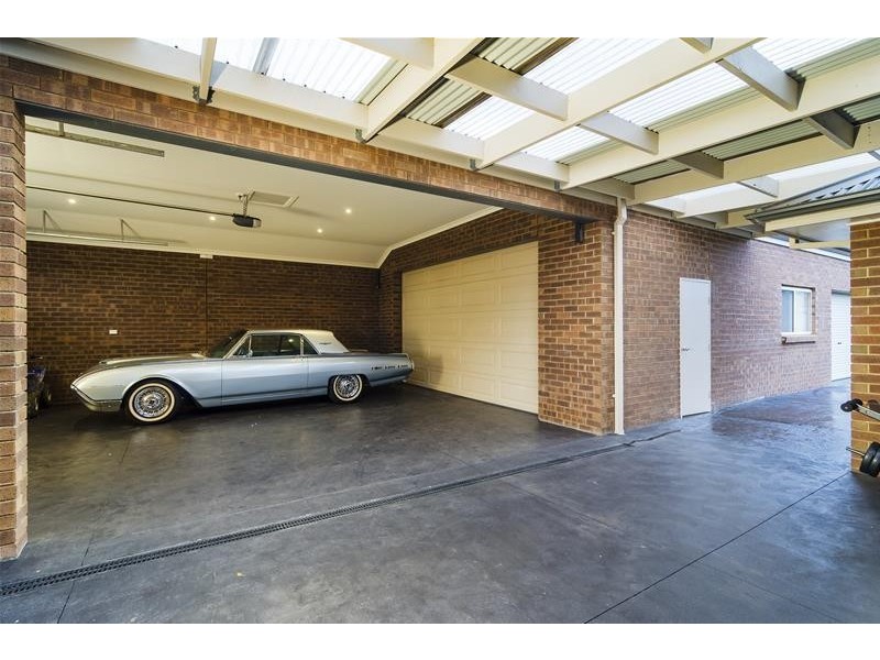 10 St Andrews Drive, Werribee VIC 3030