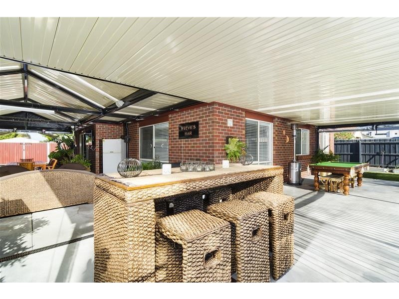 6 Carolyn Drive, Hoppers Crossing VIC 3029