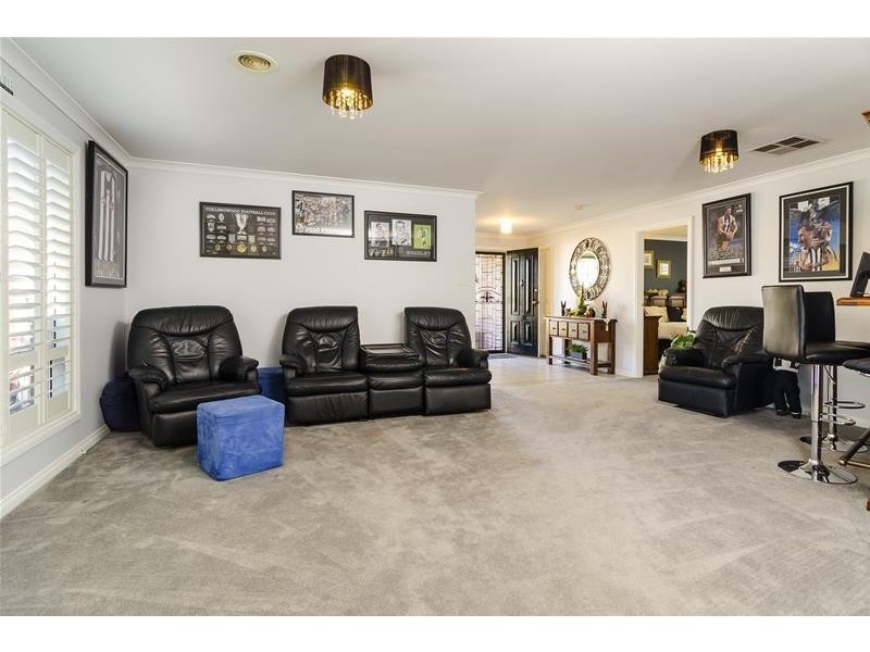 6 Carolyn Drive, Hoppers Crossing VIC 3029