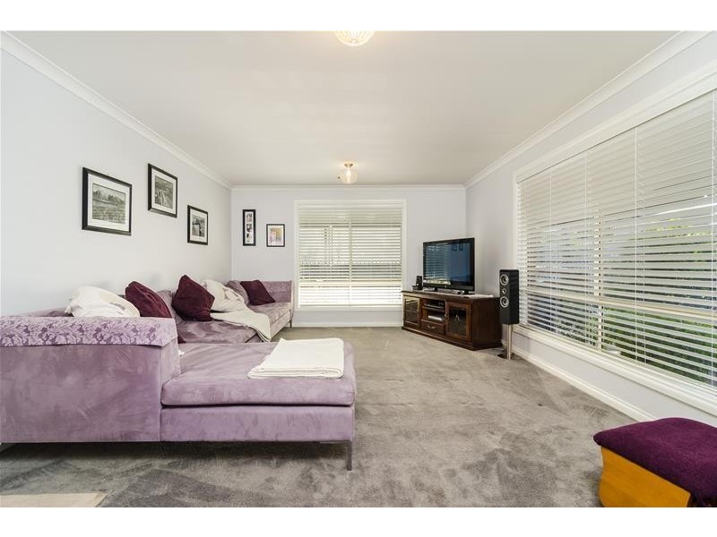 6 Carolyn Drive, Hoppers Crossing VIC 3029