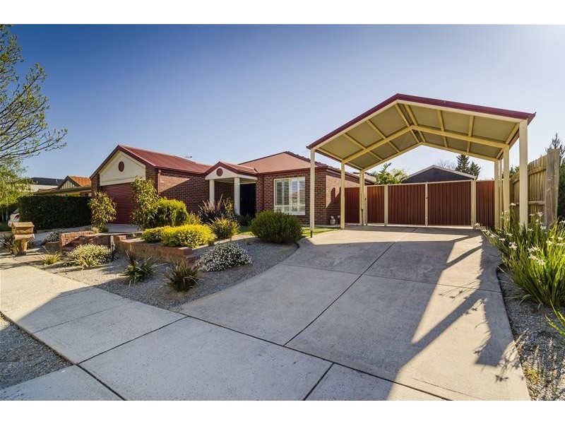 6 Carolyn Drive, Hoppers Crossing VIC 3029