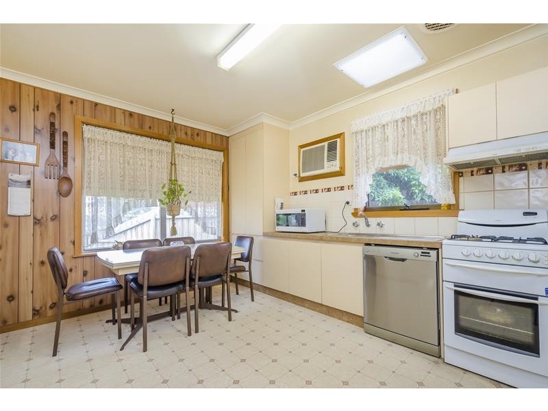 10 Creswick Street, Laverton VIC 3028