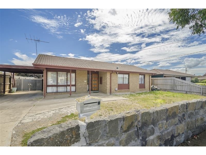 4 Rosella Avenue, Werribee VIC 3030