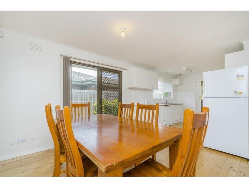 133 Cambridge Crescent, Wyndham Vale VIC 3024