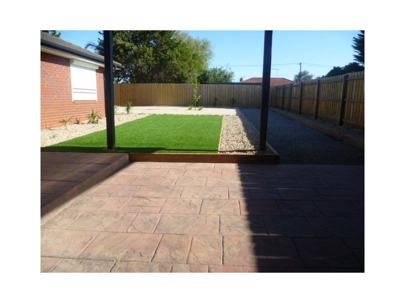 12 Angela Drive, Hoppers Crossing VIC 3029