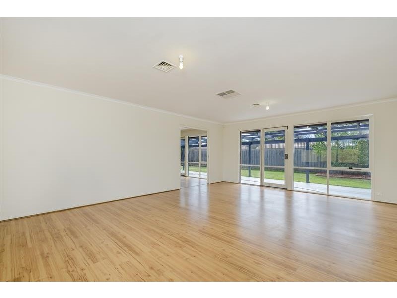 7 Bunyip Court, Werribee VIC 3030