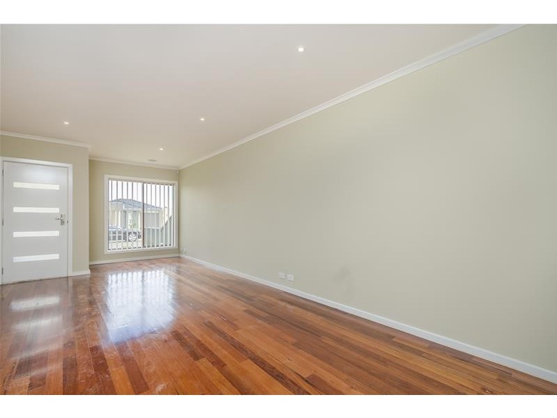 2/4 Wickham Street, Wyndham Vale VIC 3024