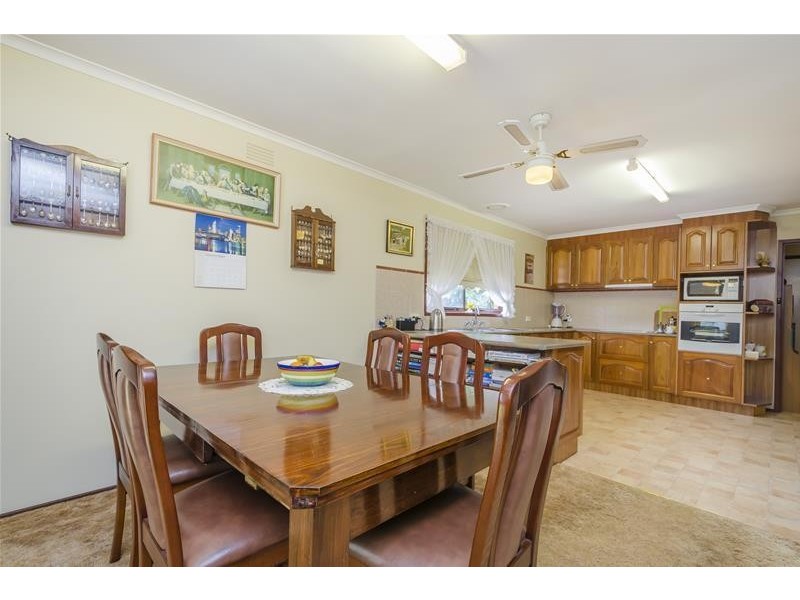 14 McCormack Crescent, Hoppers Crossing VIC 3029