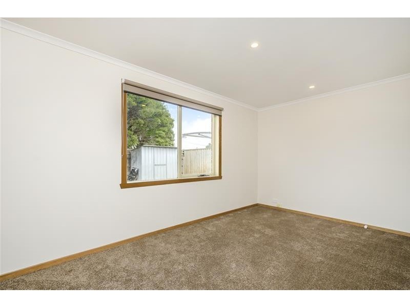 2/37 Rowes Road, Werribee VIC 3030
