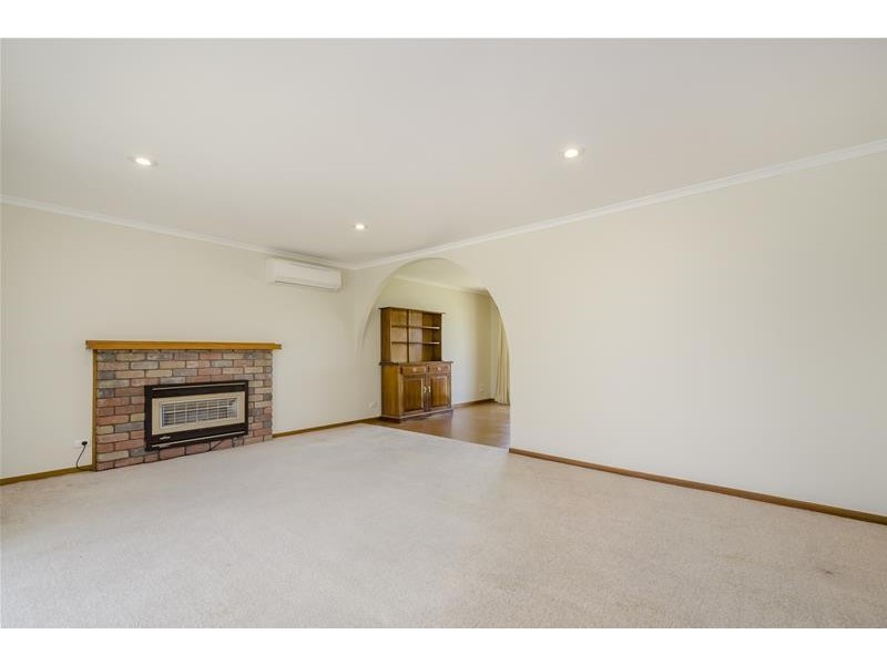 60 Hughes Road, Little River VIC 3211