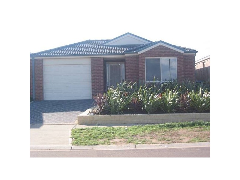 5 Cuthbert Avenue, Truganina VIC 3029