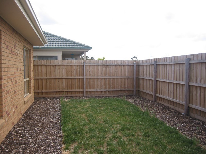 27 Georgia Crescent, Werribee VIC 3030