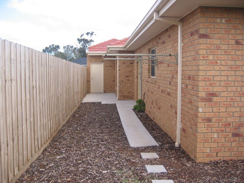 27 Georgia Crescent, Werribee VIC 3030