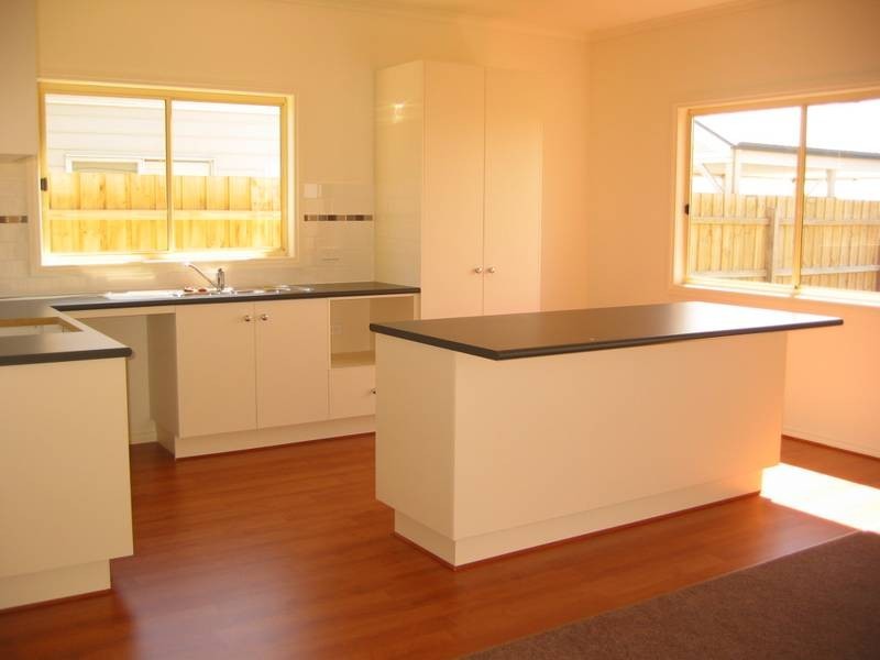 26 Howards Way, Point Cook VIC 3030