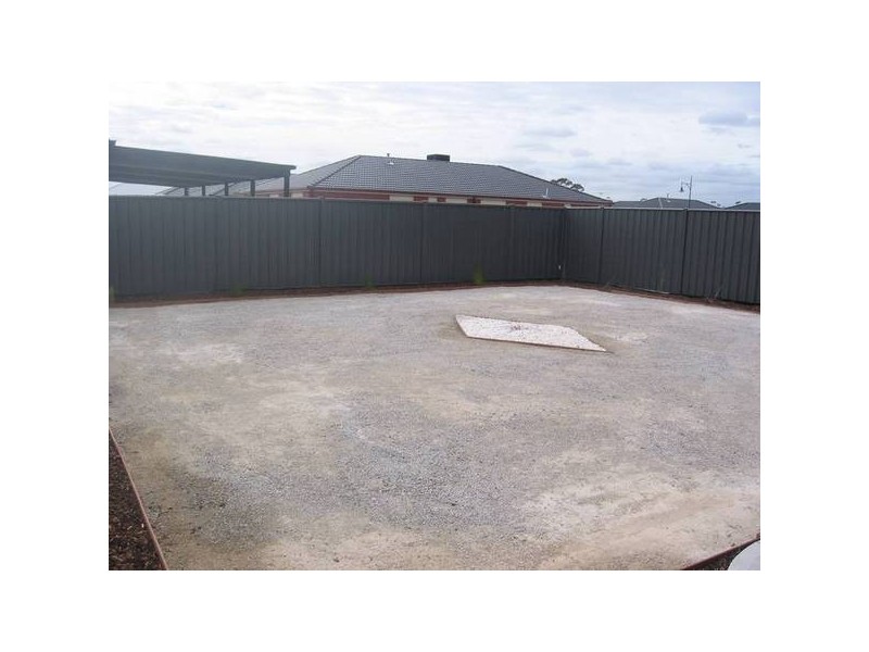 15 Mundi Crescent, Wyndham Vale VIC 3024