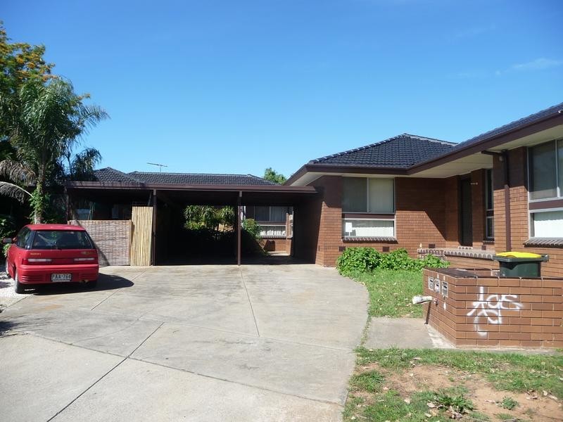 2/4 Nebo Court, Werribee VIC 3030