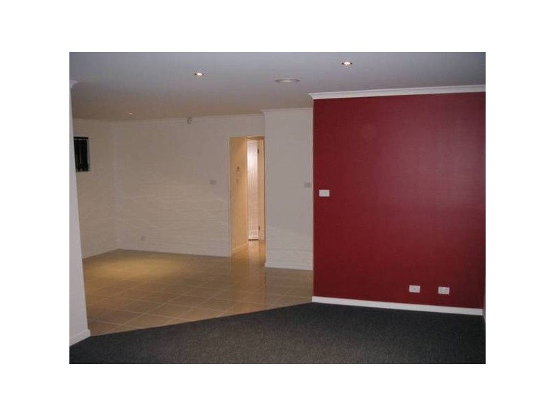 1/11 Montana Drive, Werribee VIC 3030