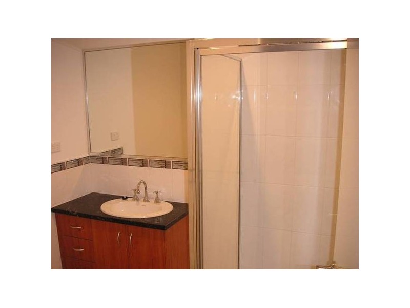 1/11 Montana Drive, Werribee VIC 3030