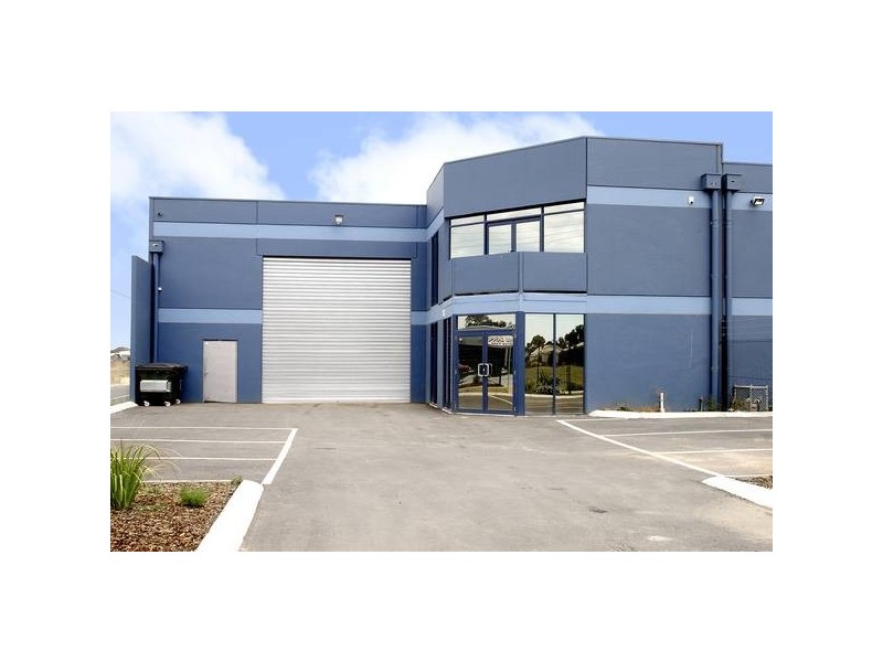 1/48 Lock Avenue, Werribee VIC 3030