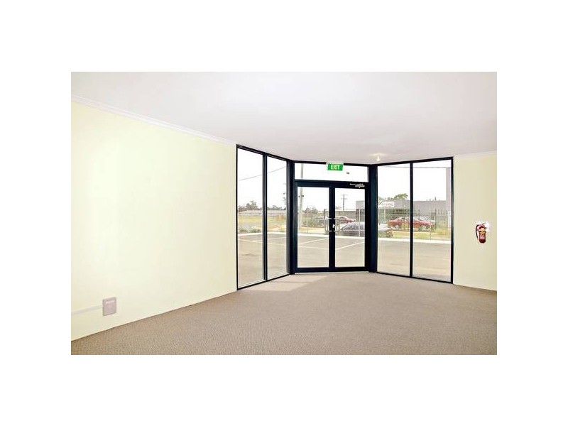 1/48 Lock Avenue, Werribee VIC 3030