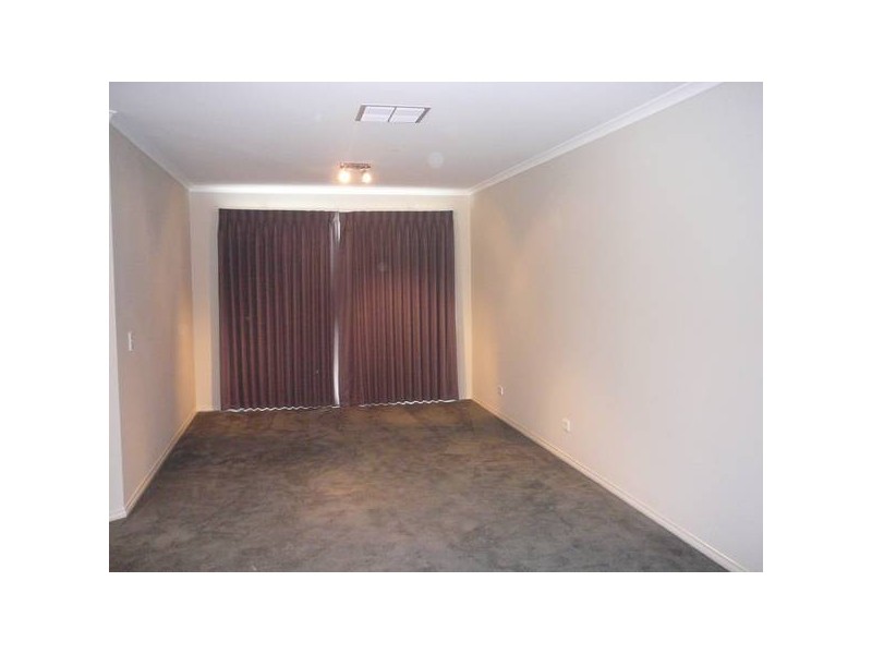 16 Frogmouth Court, Truganina VIC 3029