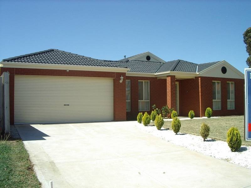 25 Kelvin Grove, Werribee VIC 3030