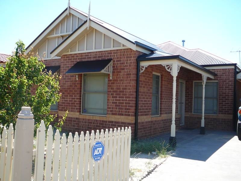 5 Berrimah Place, Tarneit VIC 3029