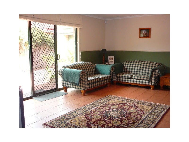 35 Koroneos Drive, Werribee South VIC 3030