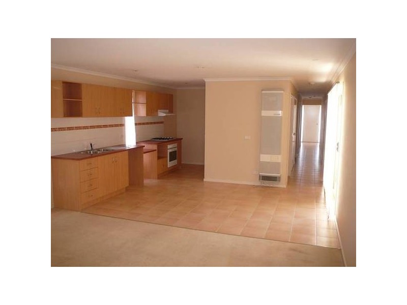38 Baden Powell Drive, Tarneit VIC 3029