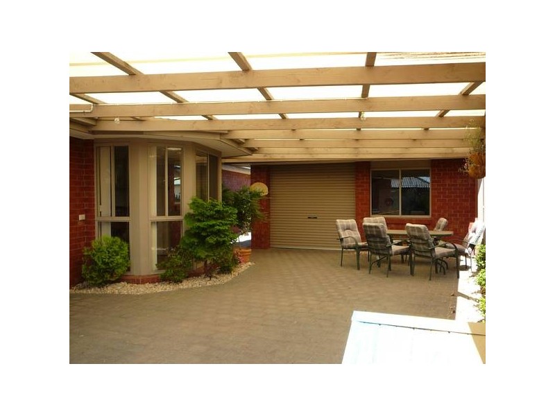 8 Hazelwood Court, Hoppers Crossing VIC 3029