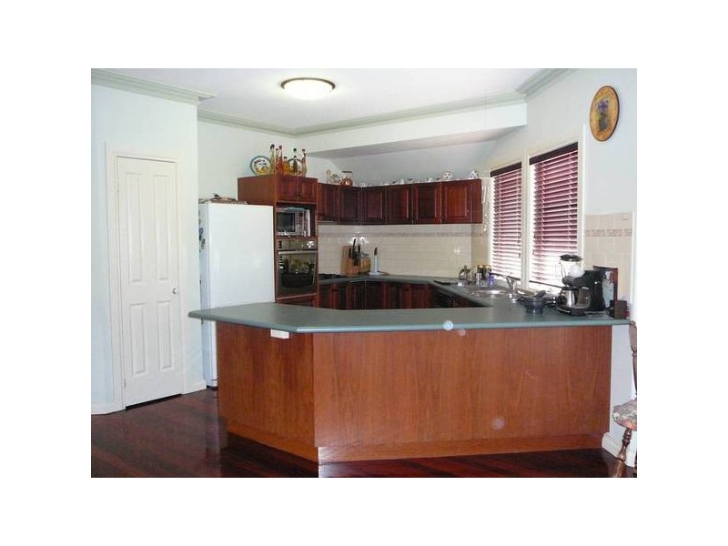 44 Oaktree Avenue, Wyndham Vale VIC 3024