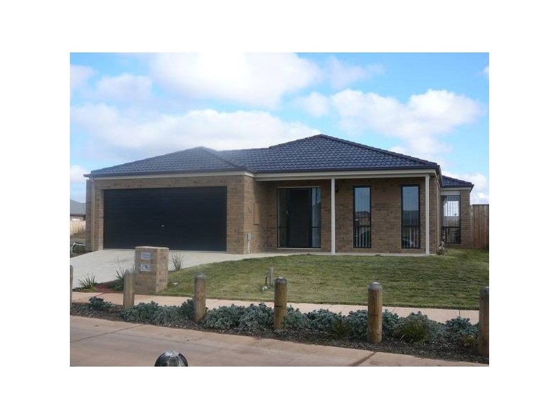 9 Spoonbill Close, Truganina VIC 3029