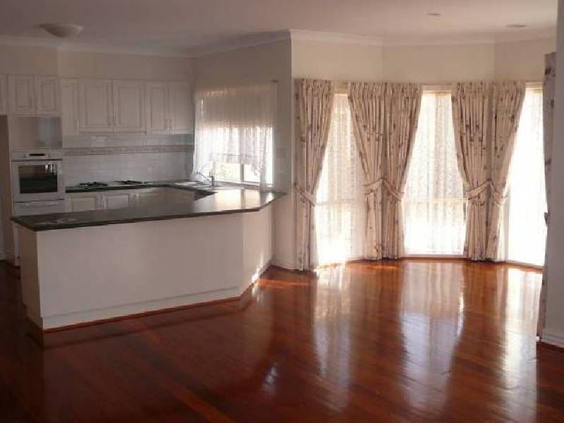 54 Hindmarsh Drive, Wyndham Vale VIC 3024