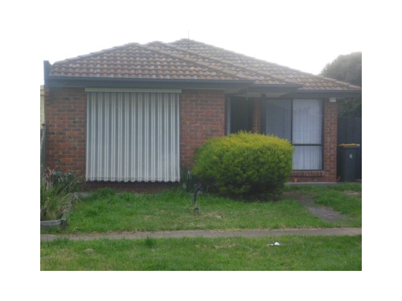 11 Tigris Close, Werribee VIC 3030