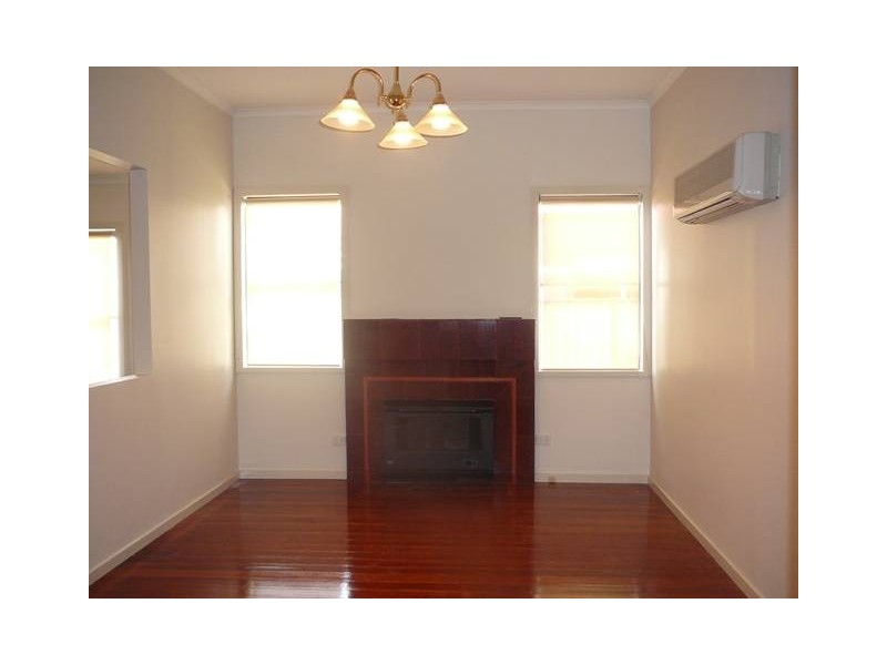 120 Greaves St North, Werribee VIC 3030